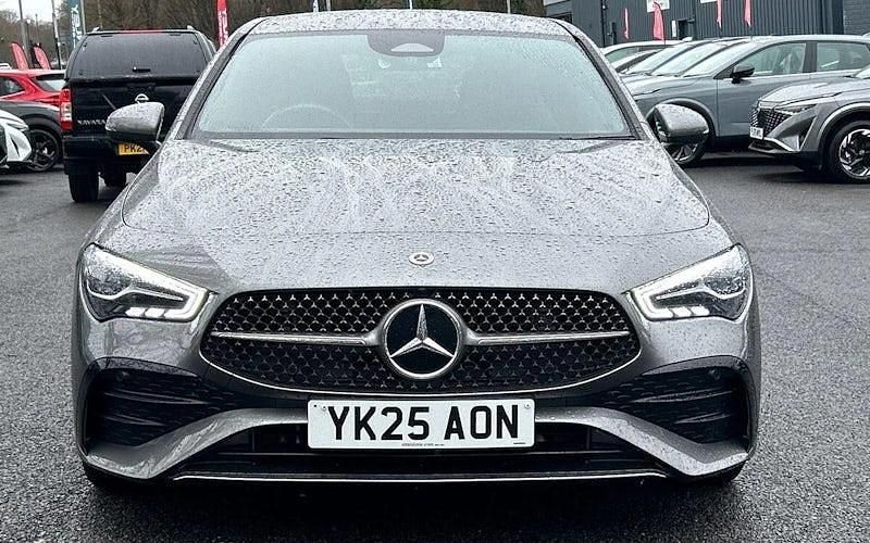 Used Mercedes CLA200 Executive 163 HP (119 kW) 2025 Sedan