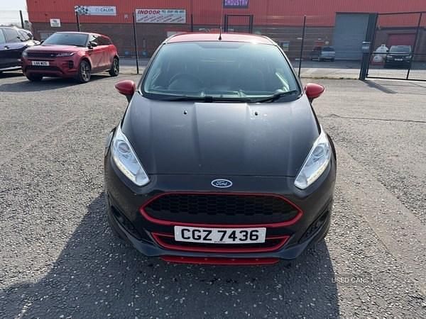 Used Ford Fiesta Zetec 140 HP (102 kW) 2016 Black Hatchback