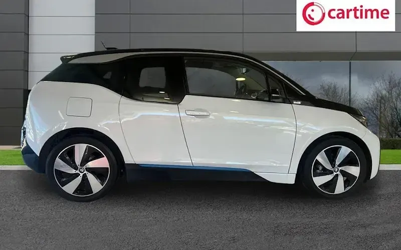 Used BMW i3 Comfort Edition 125 kW (170 HP) 2022 Hatchback