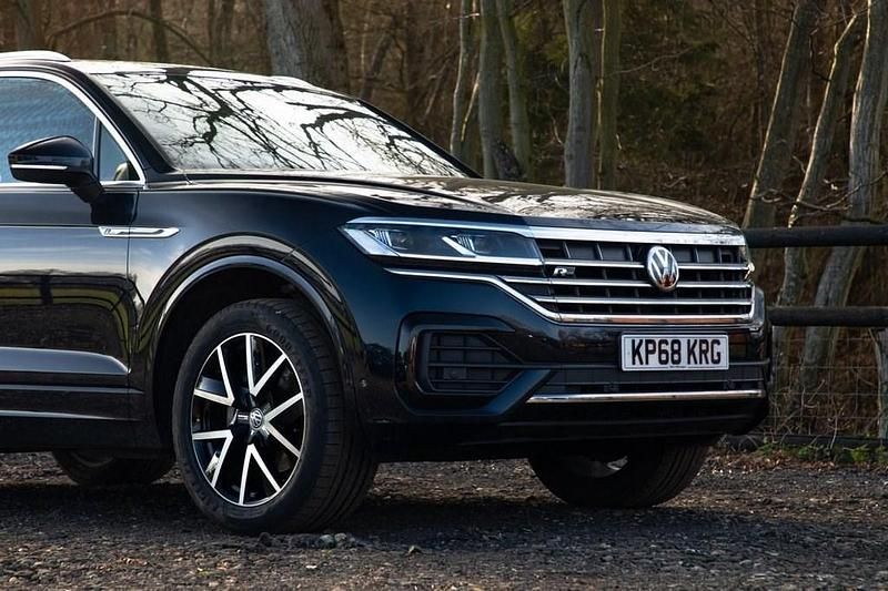 Used VW Touareg R-line 286 HP (210 kW) 2018 Blue SUV