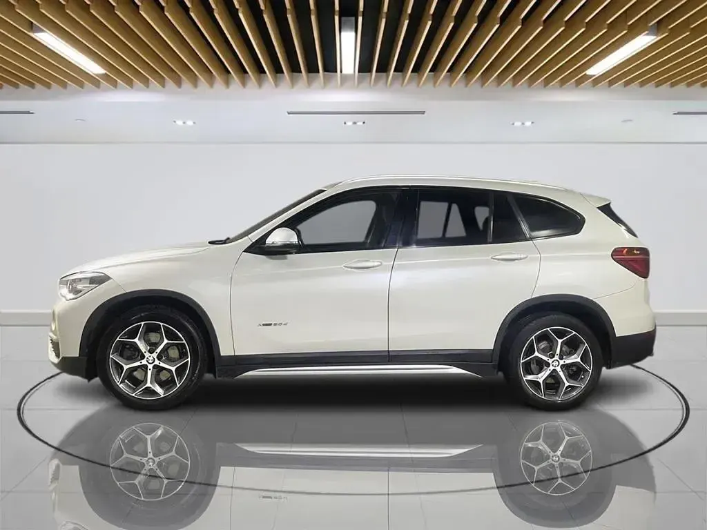 Used BMW X1 xLine 190 HP (139 kW) 2016 White SUV
