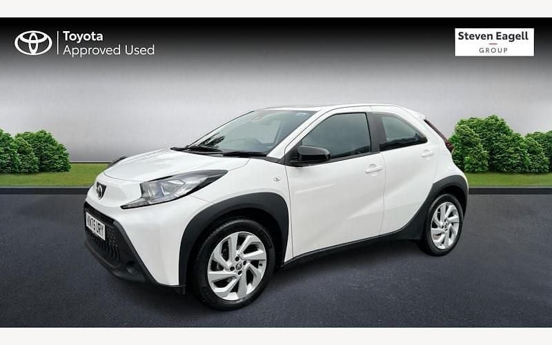 Used Toyota Aygo X PURE 72 HP (52 kW) 2025 SUV