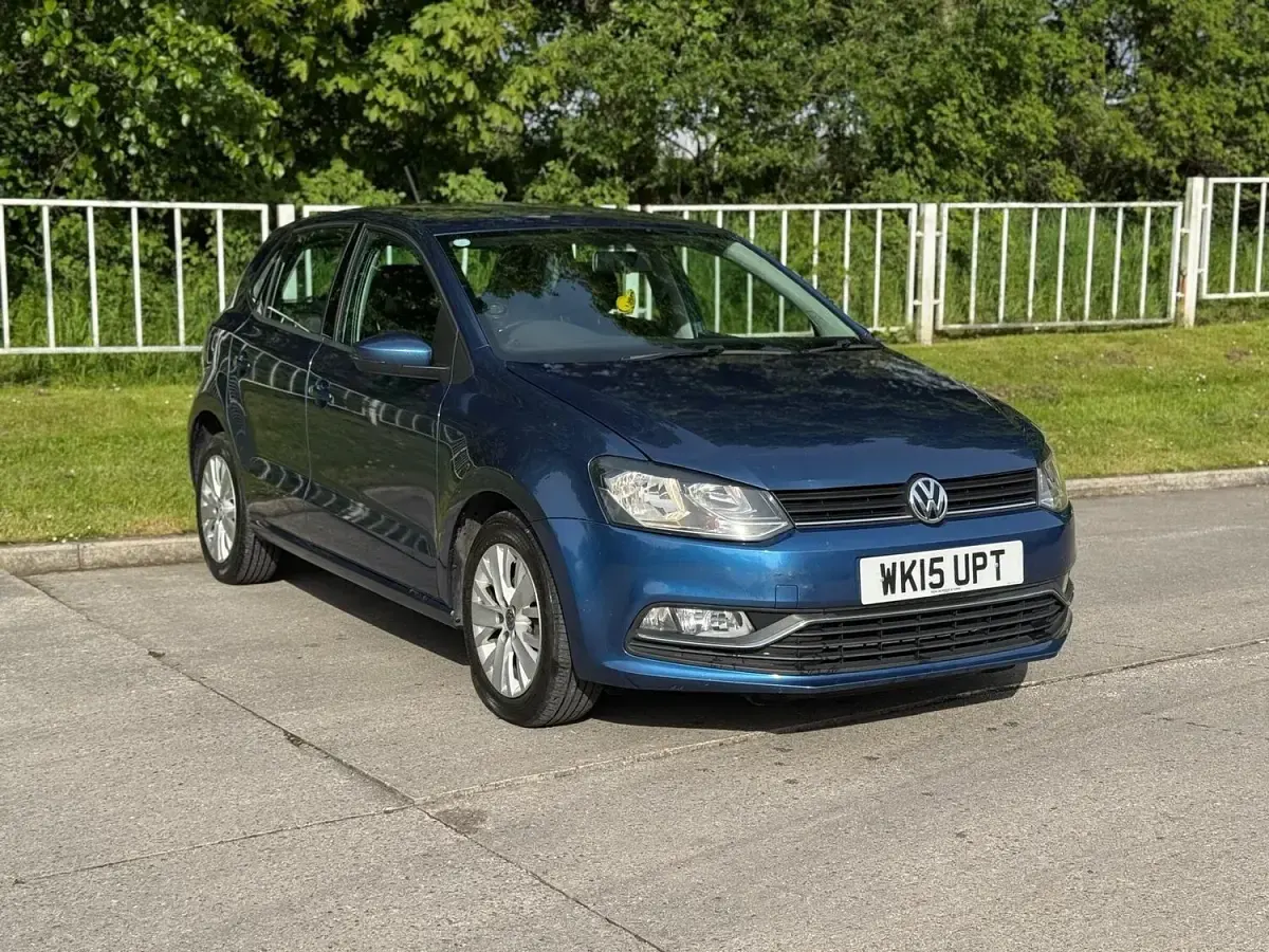 Used VW Polo SE 59 HP (43 kW) 2015 Blue Hatchback