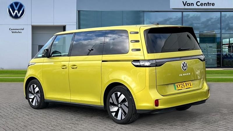 Used VW ID. Buzz Pro 210 kW (286 HP) 2025 Lime yellow MPV