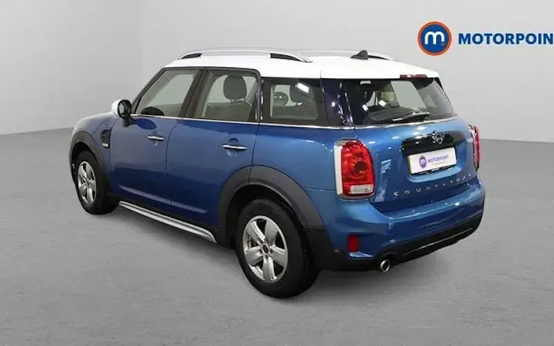Used Mini Cooper Classic 136 HP (100 kW) 2019 Blue Hatchback