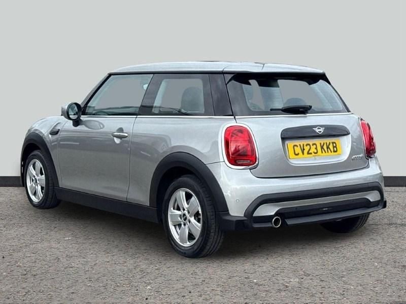 Used Mini Cooper Classic 134 HP (98 kW) 2023 Silver Hatchback