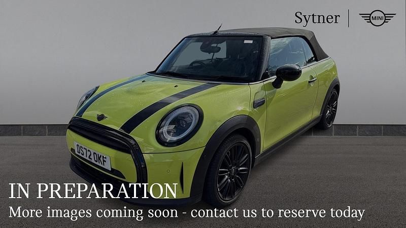 Used Mini Cooper Exclusive 134 HP (98 kW) 2022 Yellow Hatchback