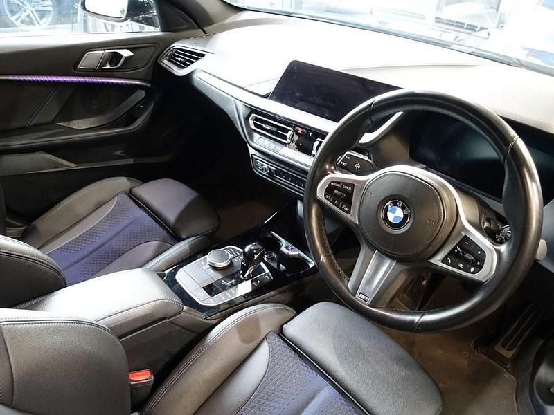 Used BMW 118 M Sport 136 HP (100 kW) 2022 Black Hatchback