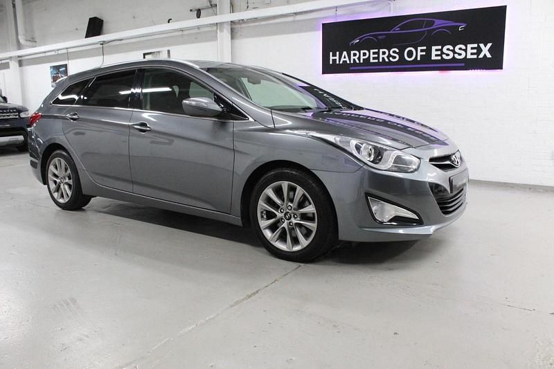 Used Hyundai i40 Style 136 HP (100 kW) 2014 Silver Estate