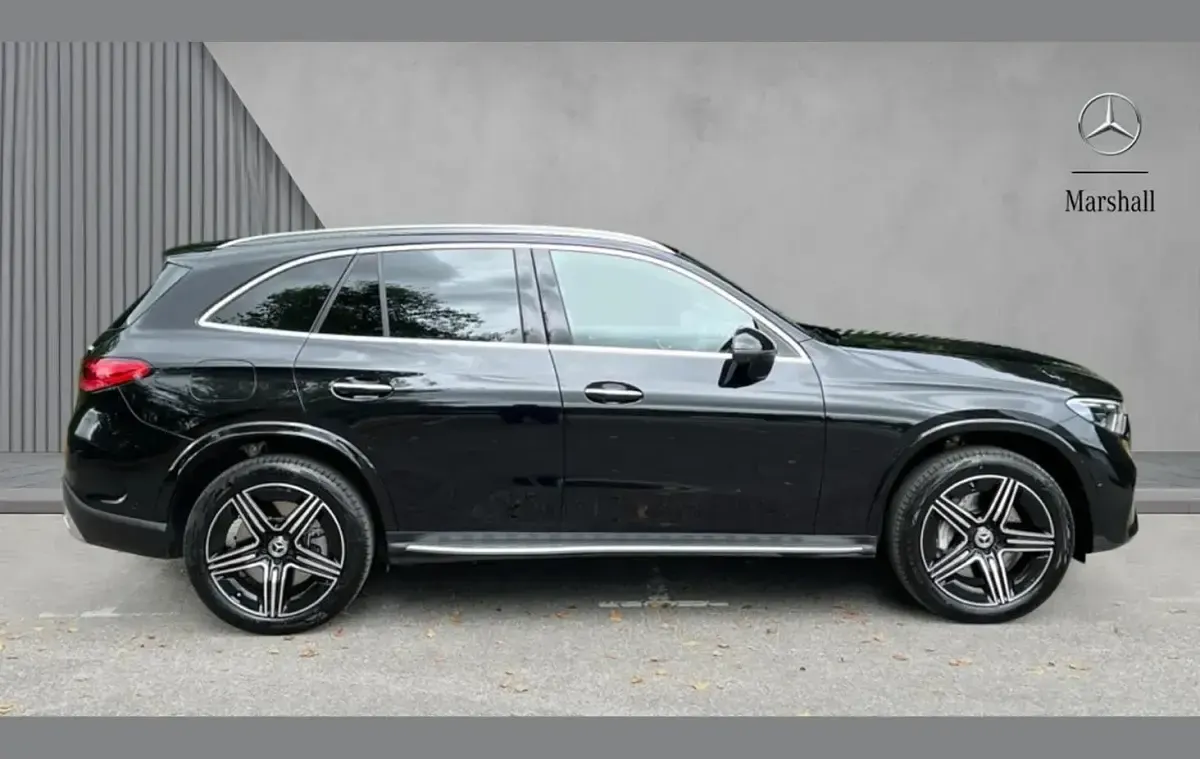 Used Mercedes GLC300 AMG line 308 HP (226 kW) 2026 Black SUV