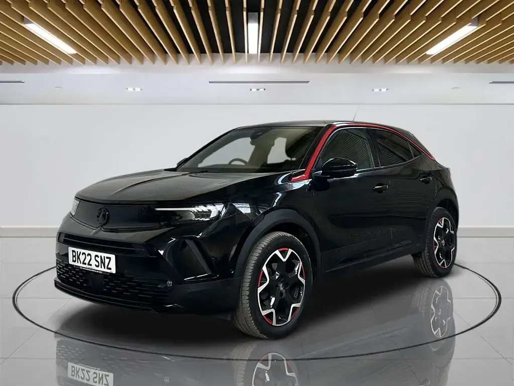 Second-hand Vauxhall Mokka SRi 100 CP (73 kW) 2022 Negru SUV