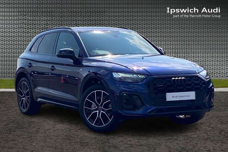 Blue Used 2024 Audi Q5 Black Edition SUV | £42,770 (A bit pricey) - Image 1/4