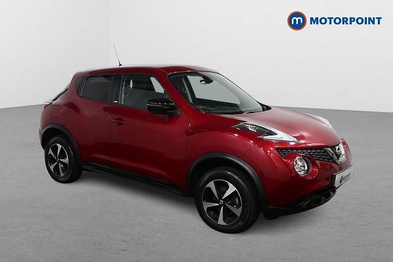 Red Used 2018 Nissan Juke SUV | £12,149 (Expensive) - Image 1/4