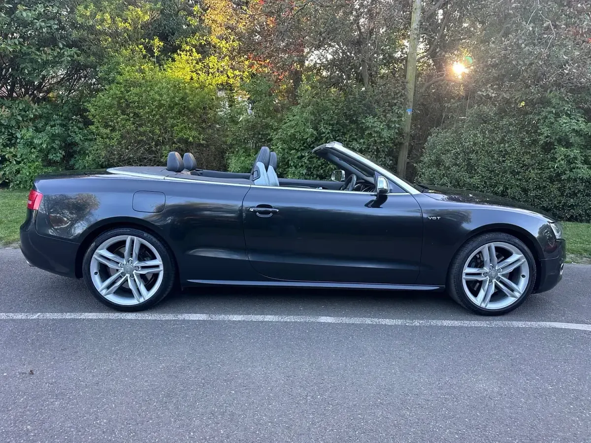 Used Audi A5 Cabriolet 2010 Black Cabriolet