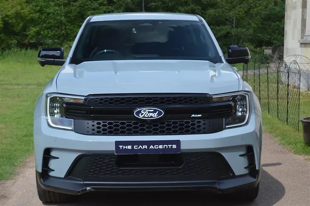 Used Ford Ranger 2025 Sleek grey Pickup