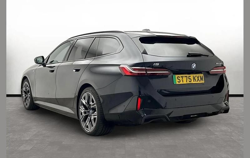 Used BMW i5 M Sport 250 kW (340 HP) 2025 Black Estate