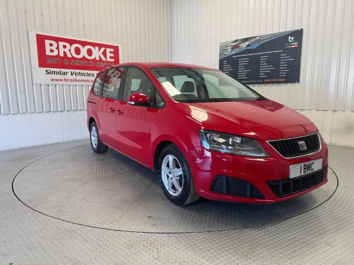 Begagnad Seat Alhambra Ecomotive 2012 Röd Minibuss