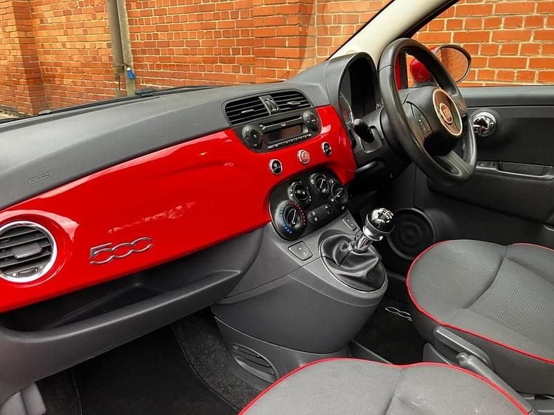 Used Fiat 500 Lounge 69 HP (50 kW) 2015 Red Hatchback