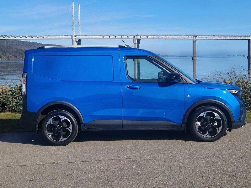 Used Ford Transit Active 99 HP (72 kW) 2025 Blue