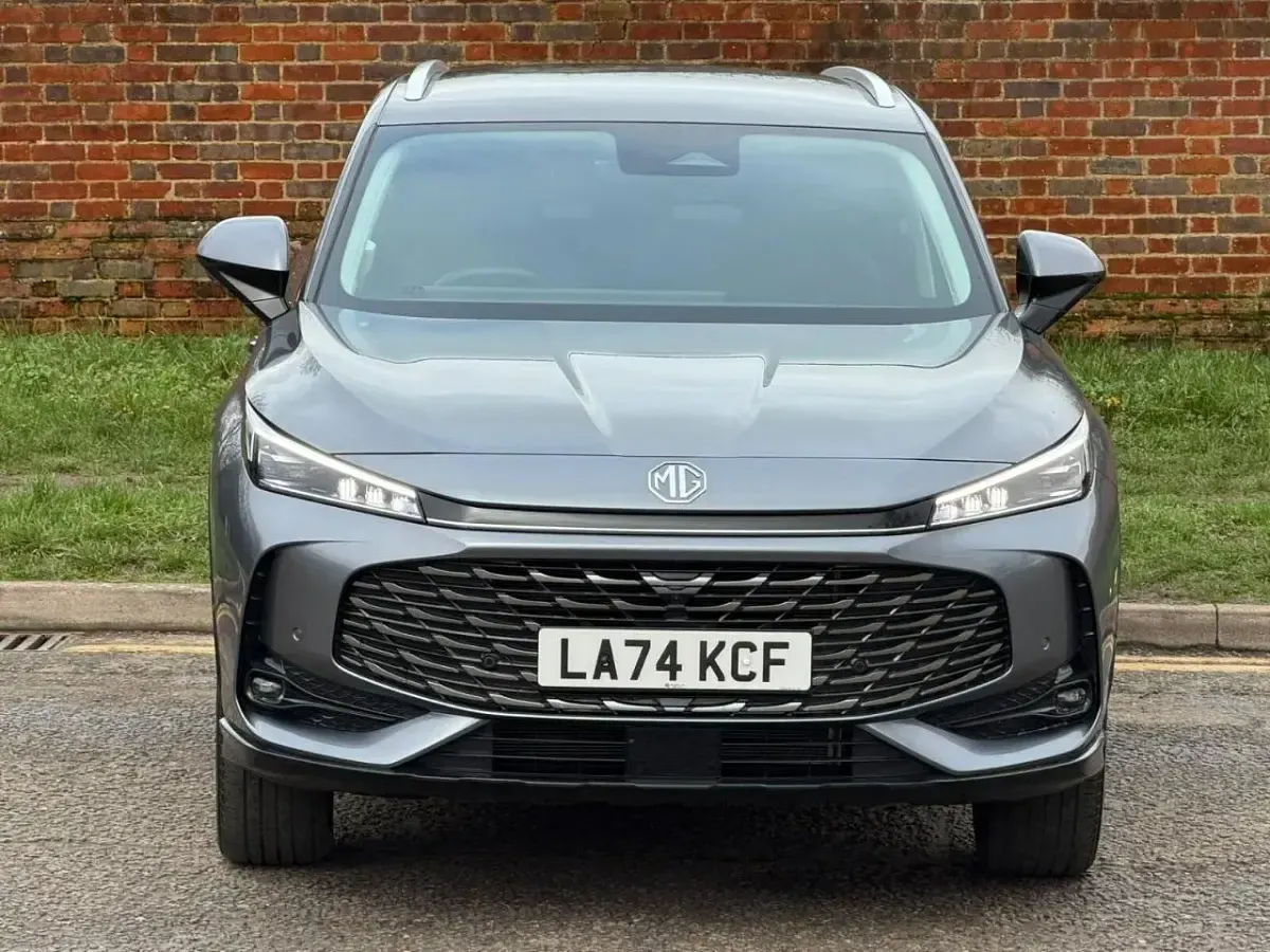 Used MG HS Trophy 167 HP (122 kW) 2024 Grey SUV