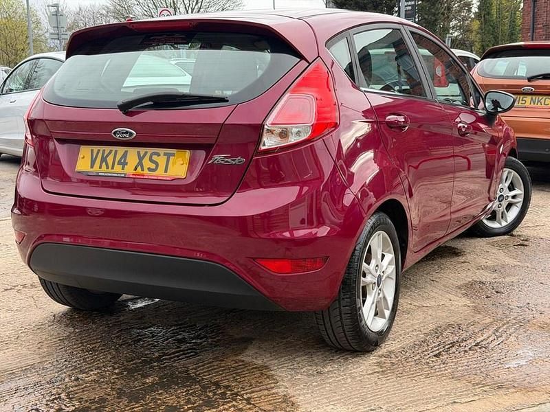 Used Ford Fiesta Zetec 2014 Red Hatchback