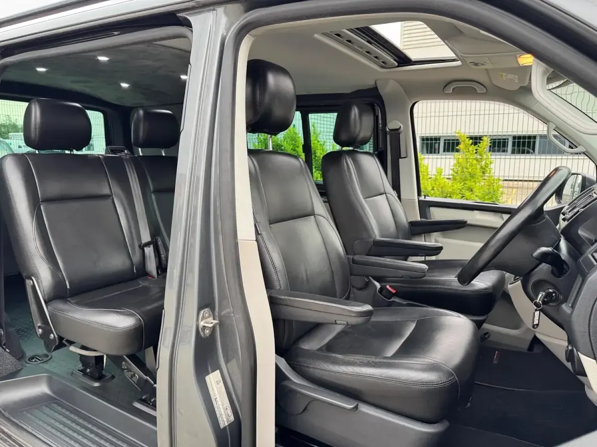 Used VW T6 Startline 201 HP (147 kW) 2017 Grey Van