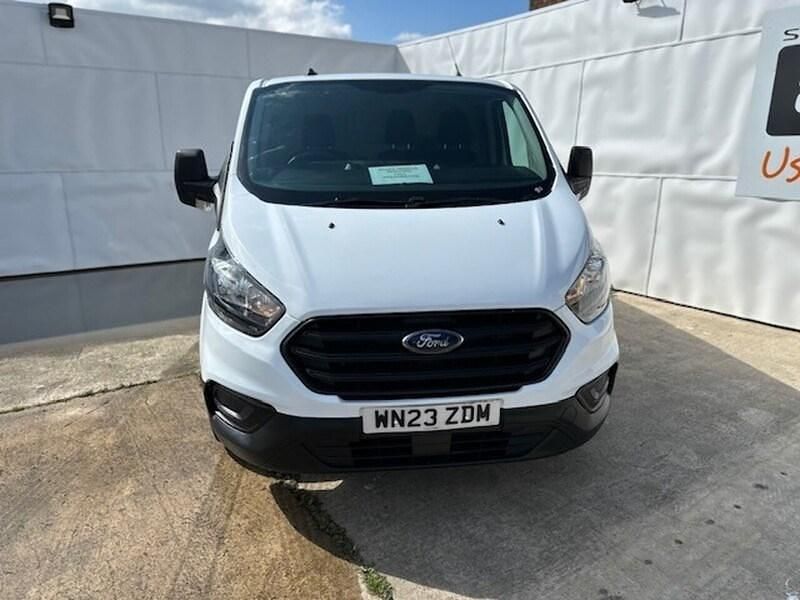 Begagnad Ford Transit Custom 105 HK (77 kW) 2023 Vit Van