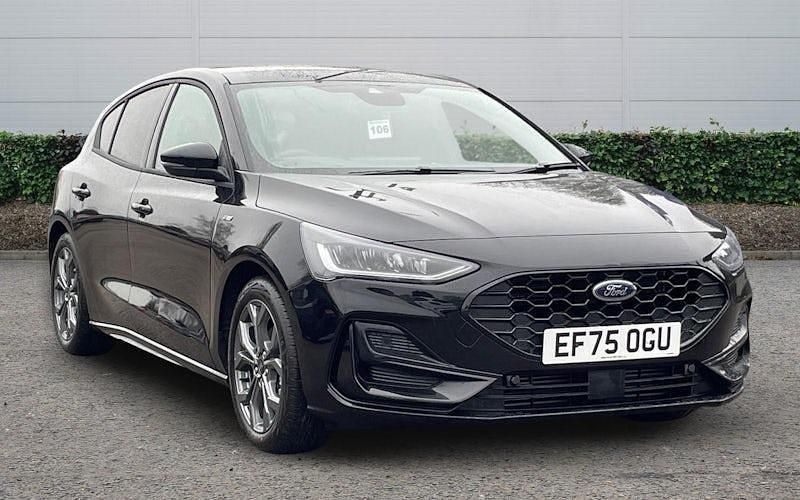 New Ford Focus ST-Line 155 HP (114 kW) 2025 Red Hatchback