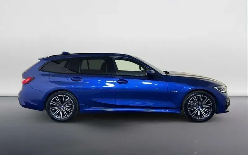 Used BMW 330e M Sport 292 HP (214 kW) 2022 Blue Estate