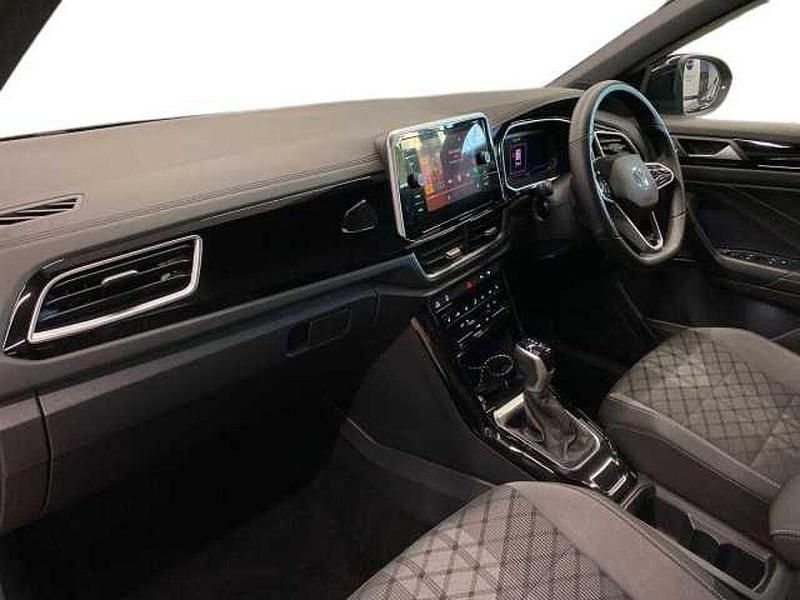 Used VW T-Roc R-line 150 HP (110 kW) 2022 Black SUV