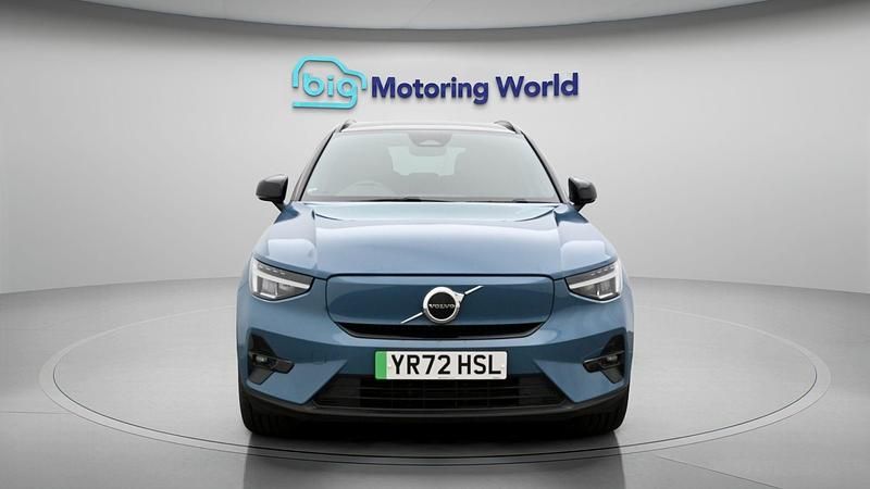 Used Volvo XC40 Plus 300 kW (408 HP) 2022 Blue SUV