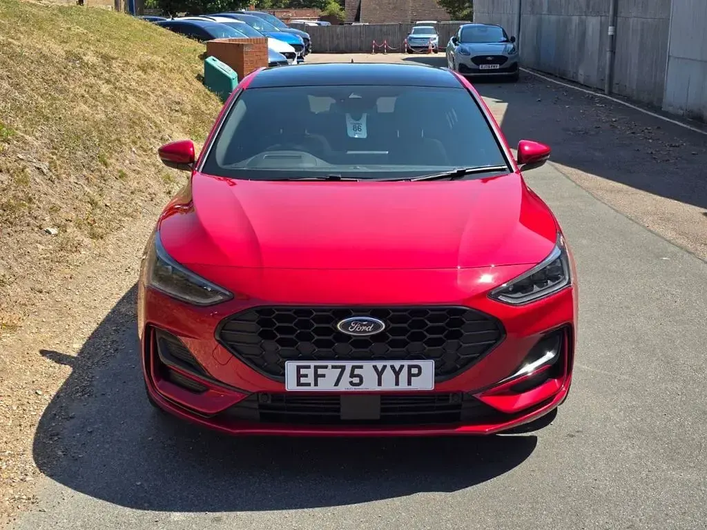 Used Ford Focus ST-Line X 2026 Red Hatchback