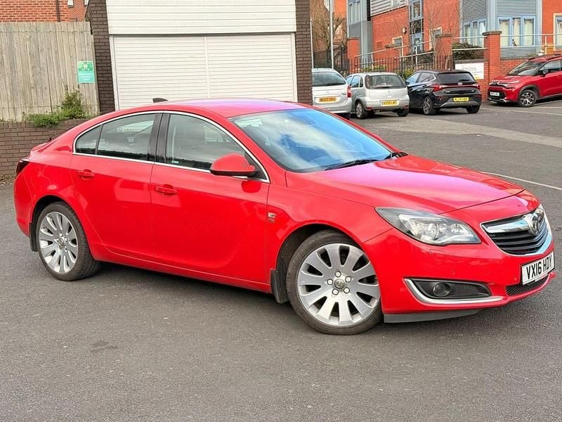 Used Vauxhall Insignia Elite 170 HP (125 kW) 2016 Red Hatchback