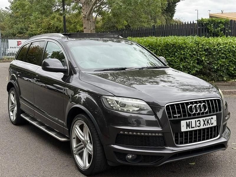 Grey Used 2013 Audi Q7 S-line plus SUV | £14,295 (Fair price) - Image 1/4
