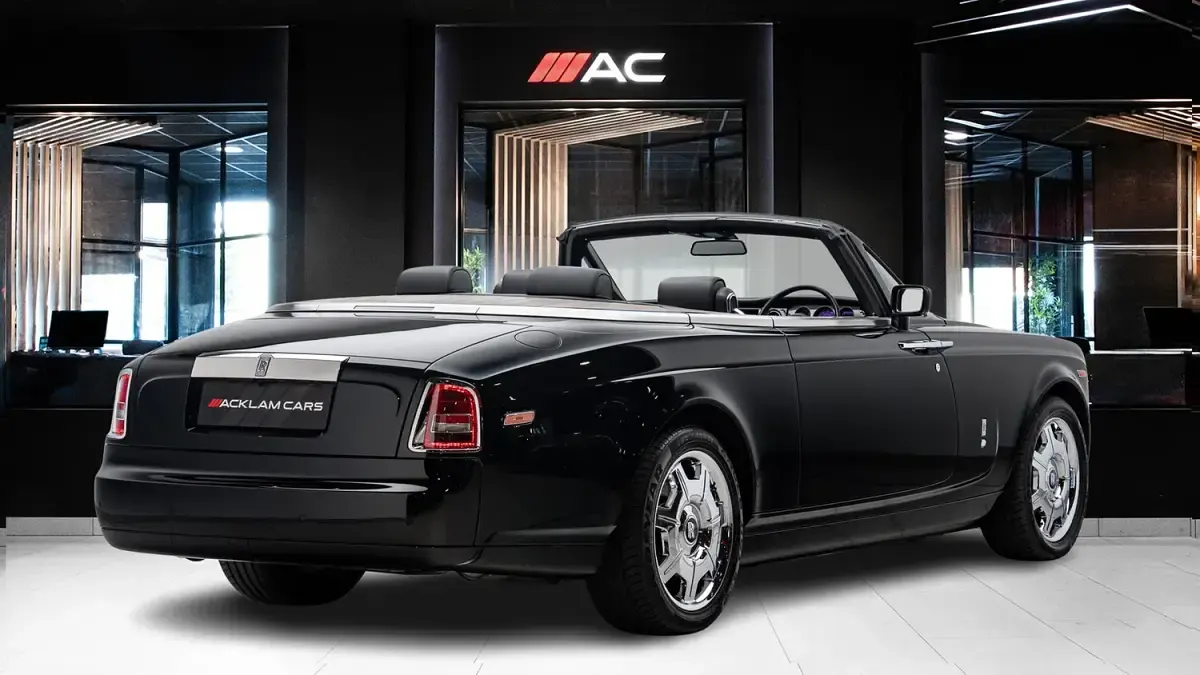 Used Rolls Royce Phantom 460 HP (338 kW) 2008 Black Cabriolet