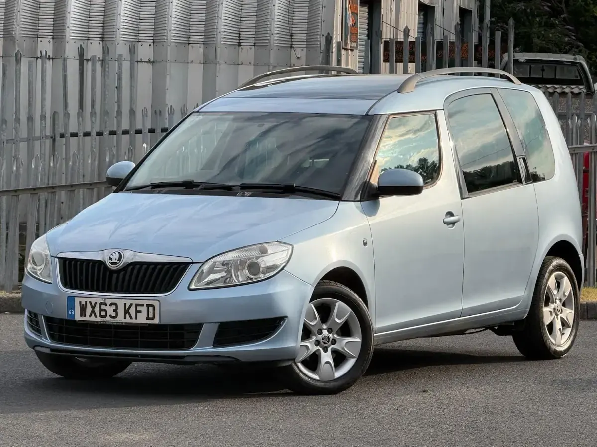 Used Skoda Roomster SE 105 HP (77 kW) 2013 Blue MPV
