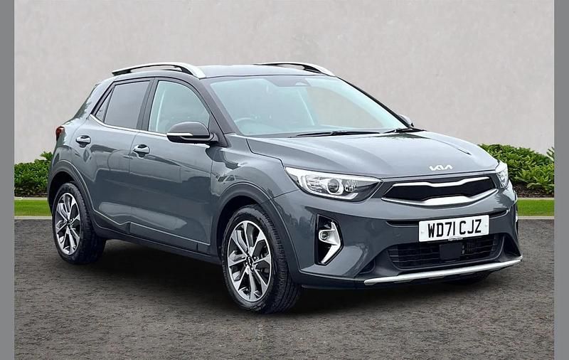 Grey Used 2022 Kia Stonic 4 SUV | £15,095 (Fair price) - Image 1/4