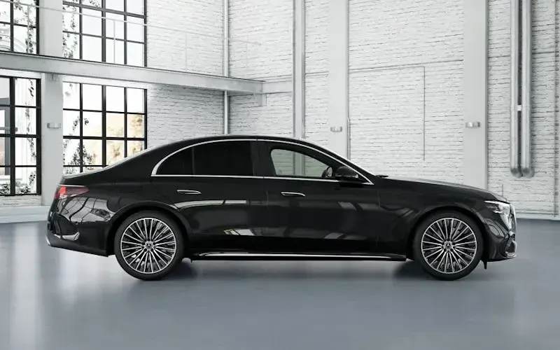 New Mercedes E200 AMG Line Premium Plus 204 HP (150 kW) 2026 Sedan
