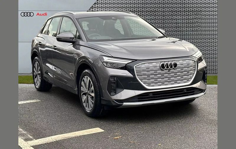 Other Used 2025 Audi Q4 e-tron Sport SUV | £34,662 (Super price) - Image 1/4