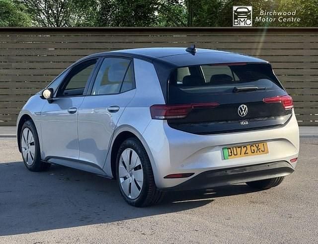 Używany VW ID.3 Pro Performance 150 kW (204 KM) 2022 Srebrny Hatchback
