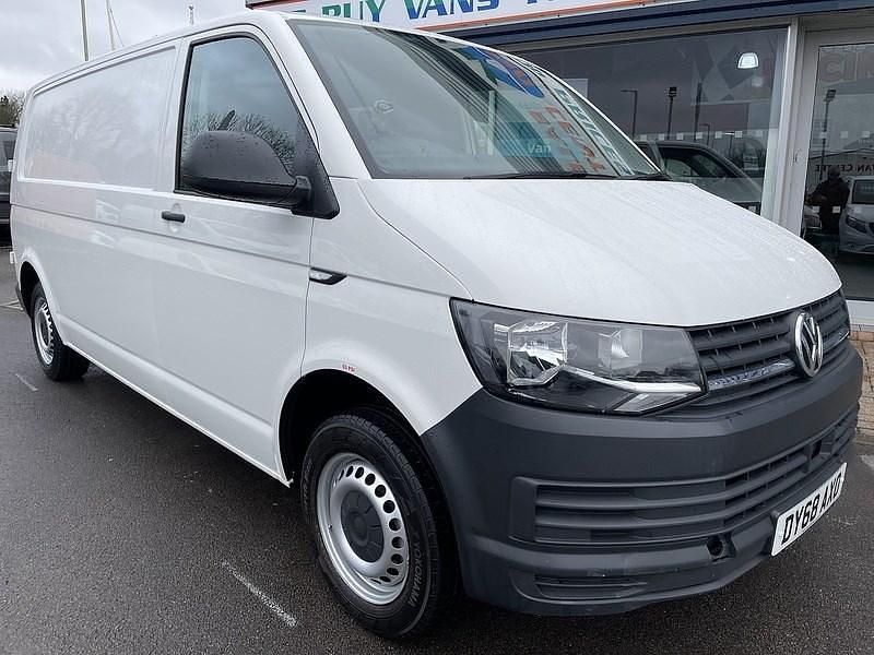 Used VW T6 Startline 101 HP (74 kW) 2018 White Van