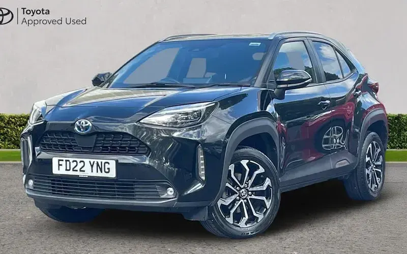Used Toyota Yaris Hybrid Design 116 HP (85 kW) 2026 Estate