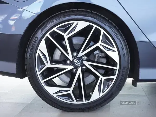 Usado Hyundai Ioniq 6 Premium 239 kW (325 HP) 2024 Azul Sedan