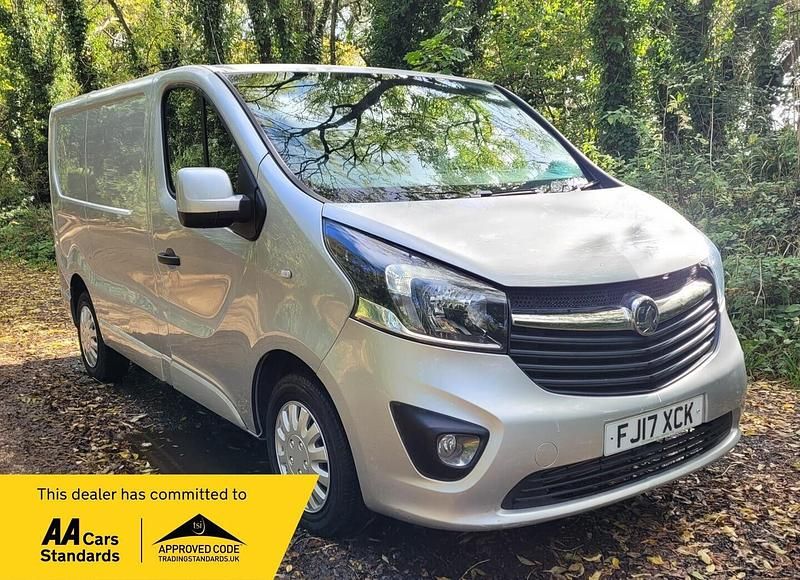 Silver Used 2017 Vauxhall Vivaro Sportive Van | £6,250 (Fair price) - Image 1/4