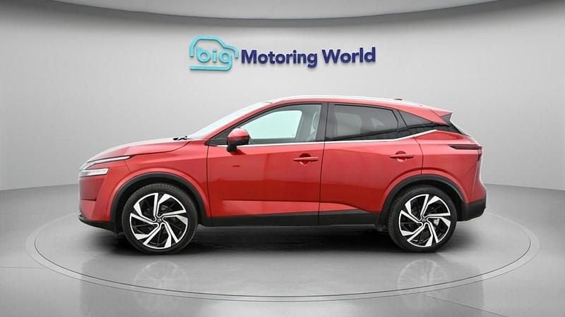 Used Nissan Qashqai S 158 HP (116 kW) 2022 Red SUV
