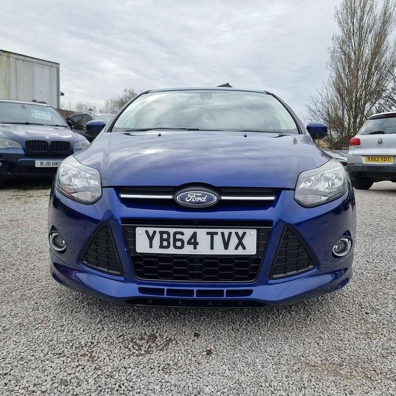 Used Ford Focus Zetec 2014 Blue Hatchback