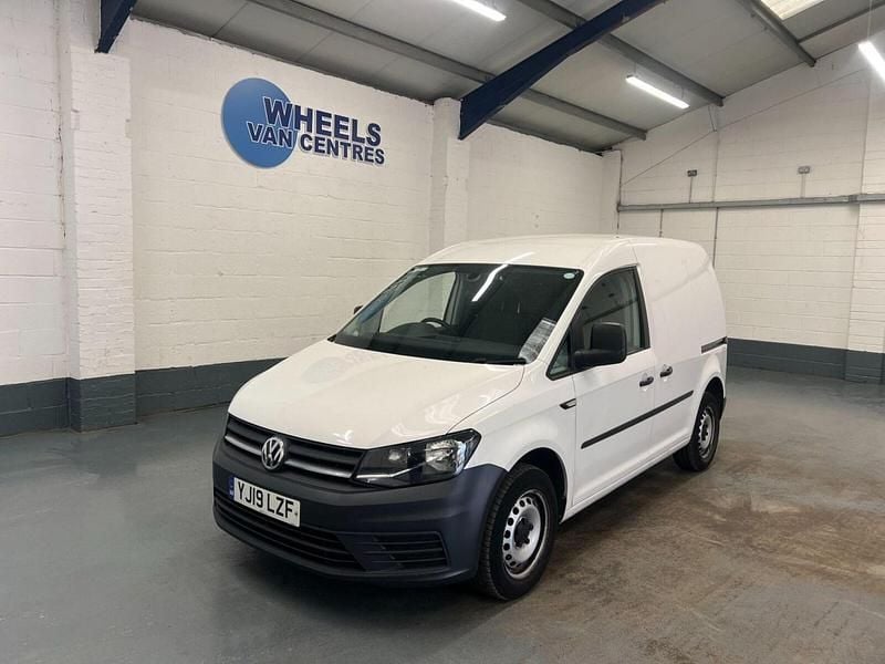 White Used 2019 VW Caddy Startline MPV | £11,290 (Fair price) - Image 1/4