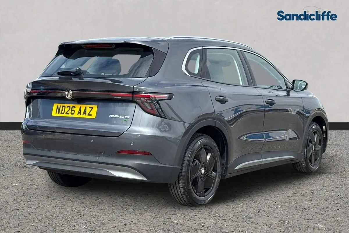 New MG MG5 EV SE 169 kW (231 HP) 2025 Metallic  camden grey Estate