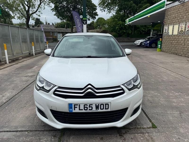 Used Citroën C4 Feel 99 HP (72 kW) 2015 White Hatchback