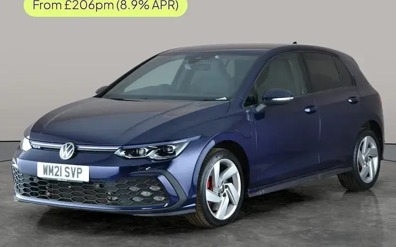 Second-hand VW Golf VIII GTE 245 CP (180 kW) 2024 Hatchback